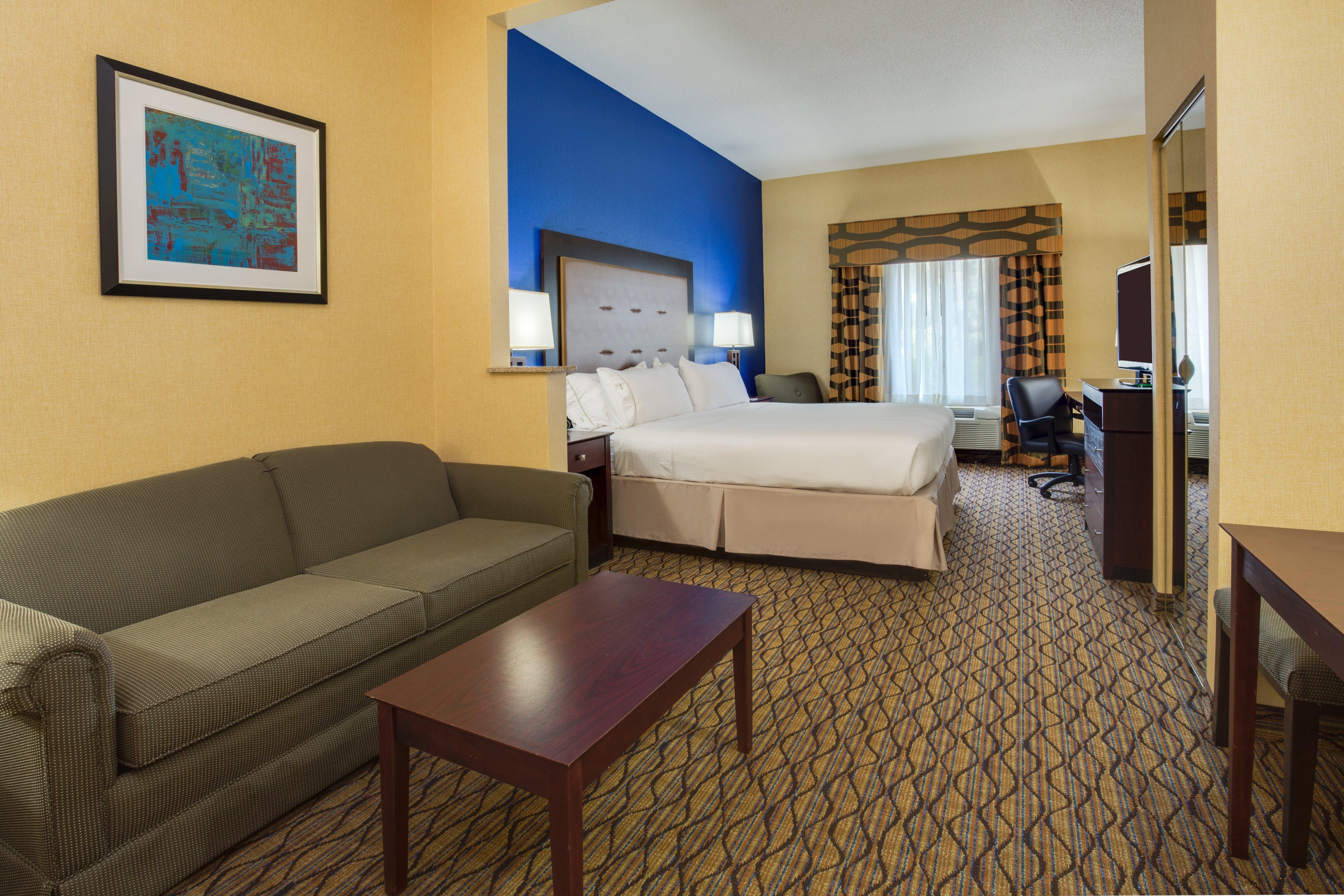 Holiday Inn Express Tower Center New Brunswick By Ihg East Brunswick Eksteriør bilde