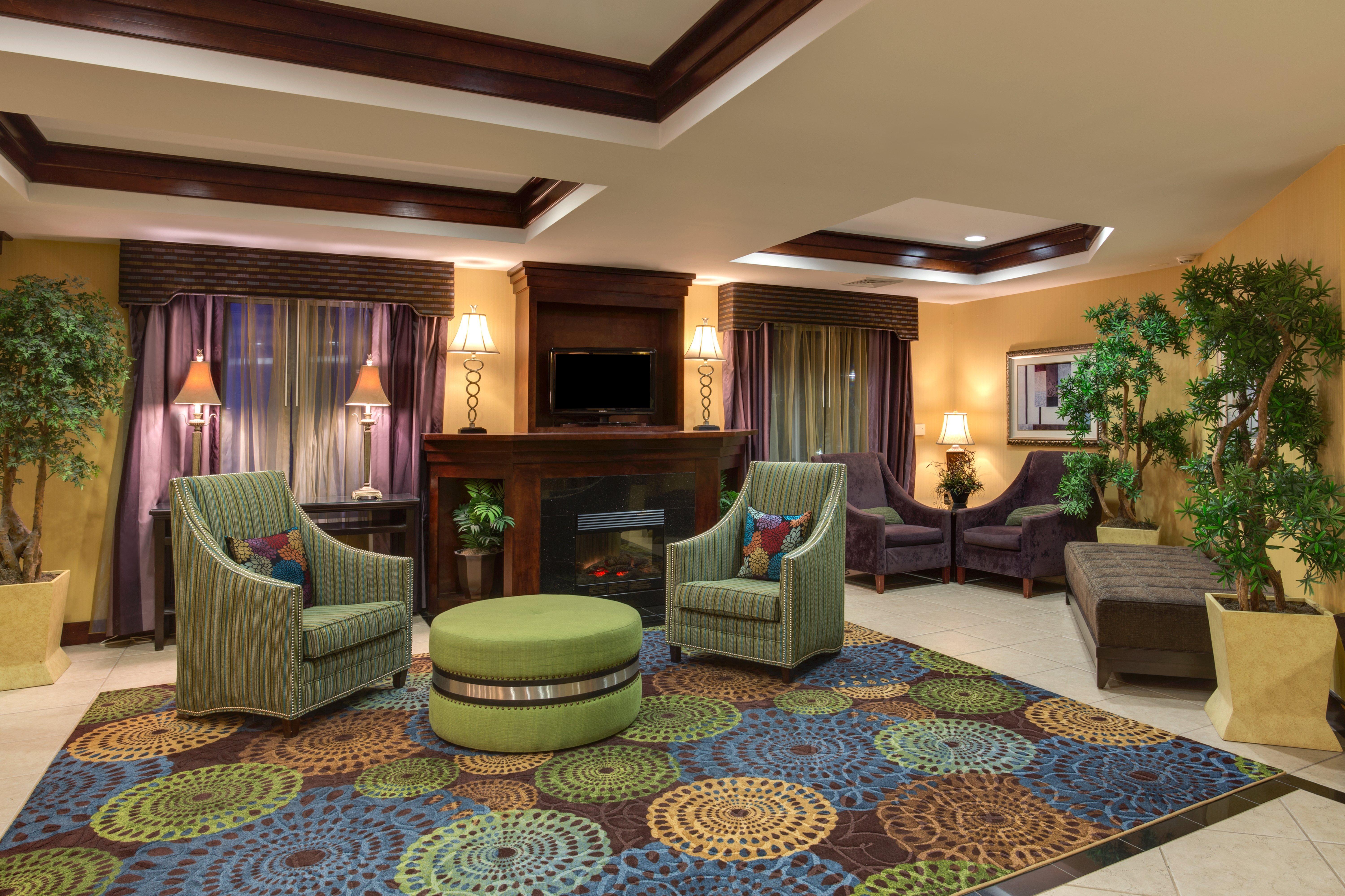 Holiday Inn Express Tower Center New Brunswick By Ihg East Brunswick Eksteriør bilde